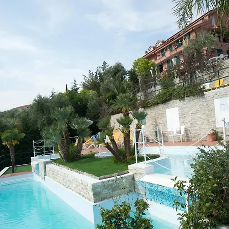 Fuer 4 Personen In Apartament Imperia