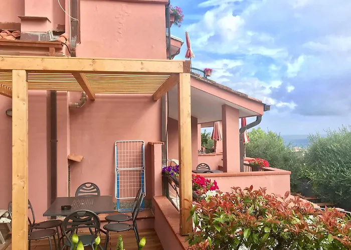 Appartement Fuer 4 Personen In Imperia Imperia